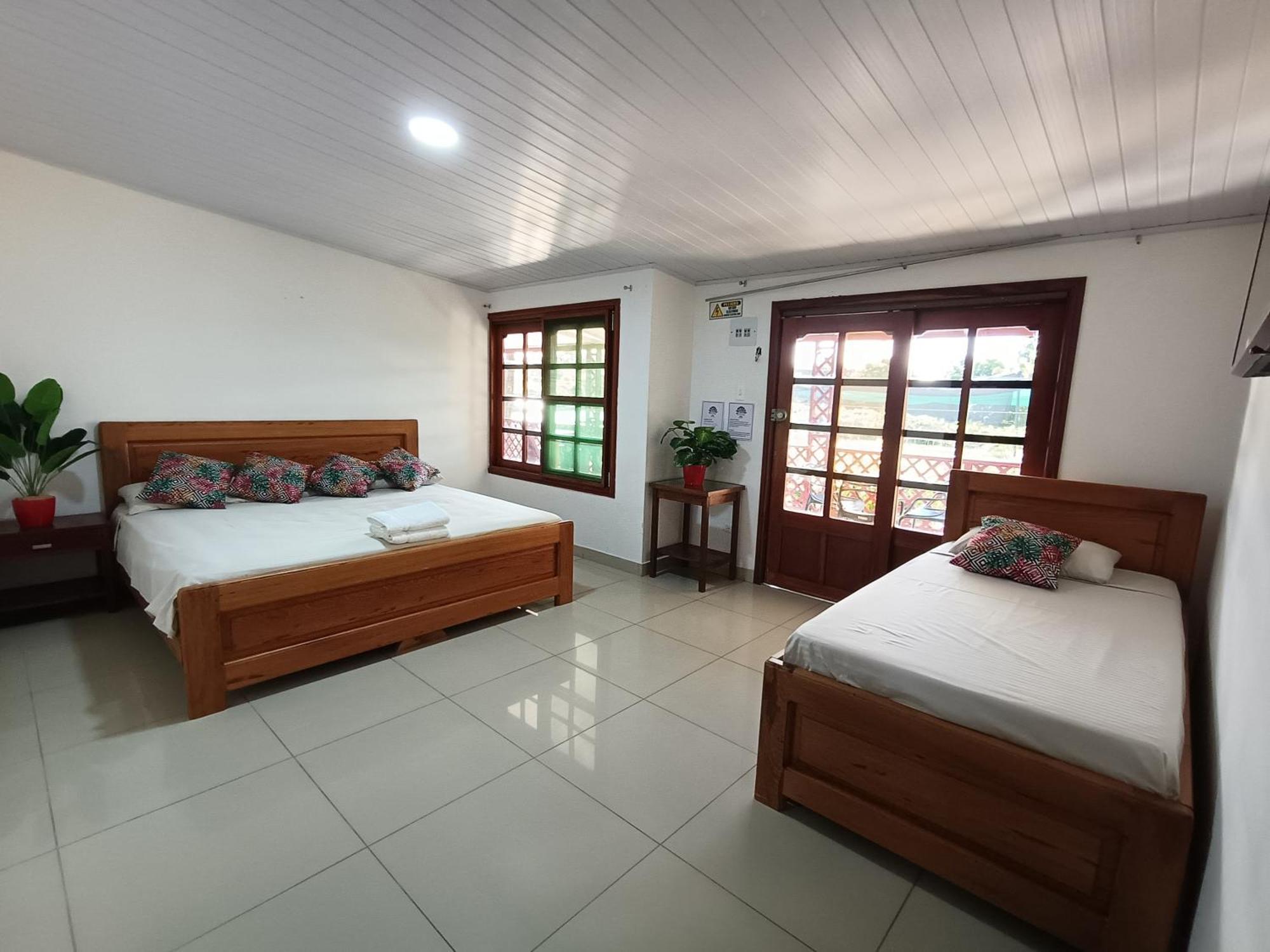 Kanaq Hotel Tours Leticia Zewnętrze zdjęcie